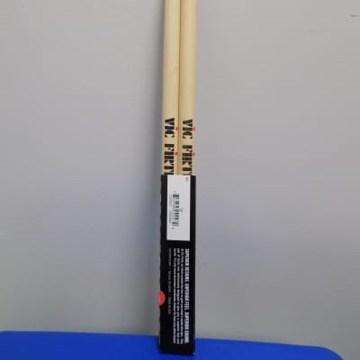 Vic Firth American Classic 5B Drum Sticks image 1