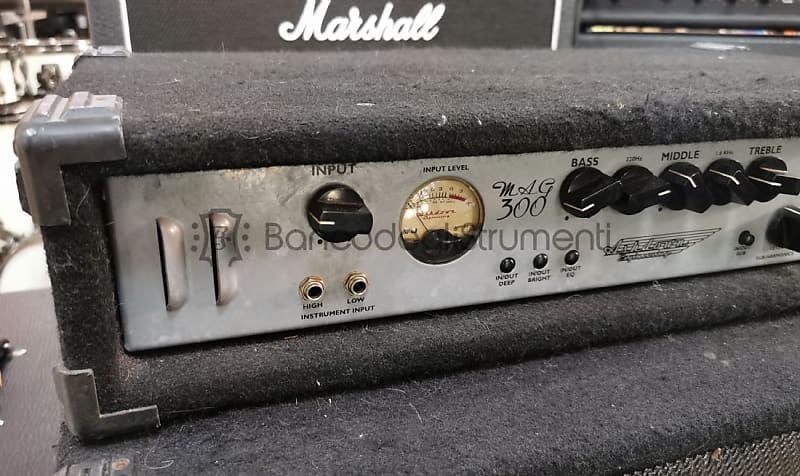 Ashdown MAG 300 300 watt bass head unit