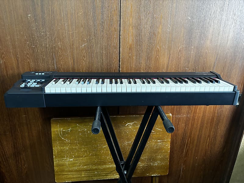 Roland RD-64 64-Key Digital Piano