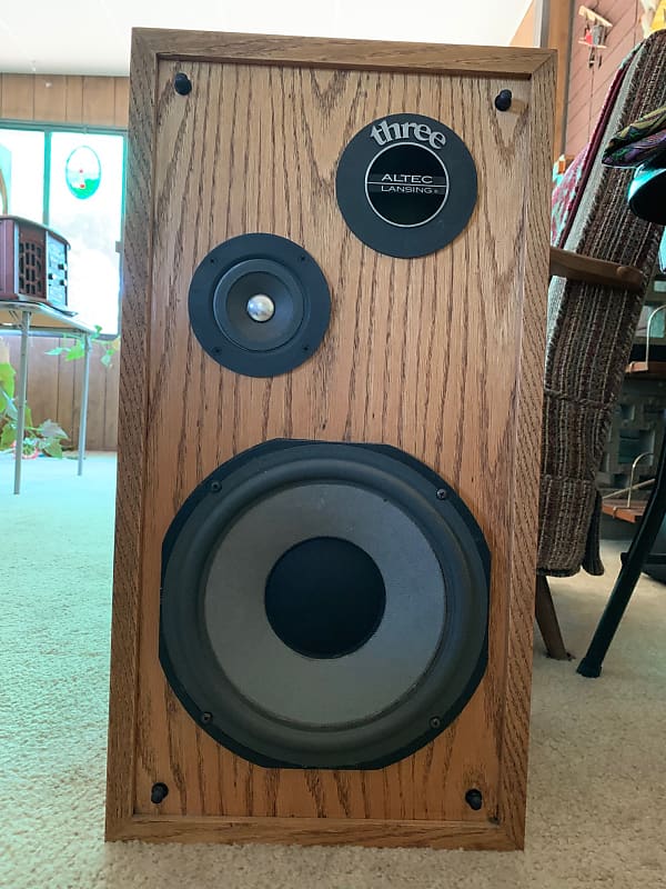 ALTEC LANSING THREE SERIES ii SPEAKERS