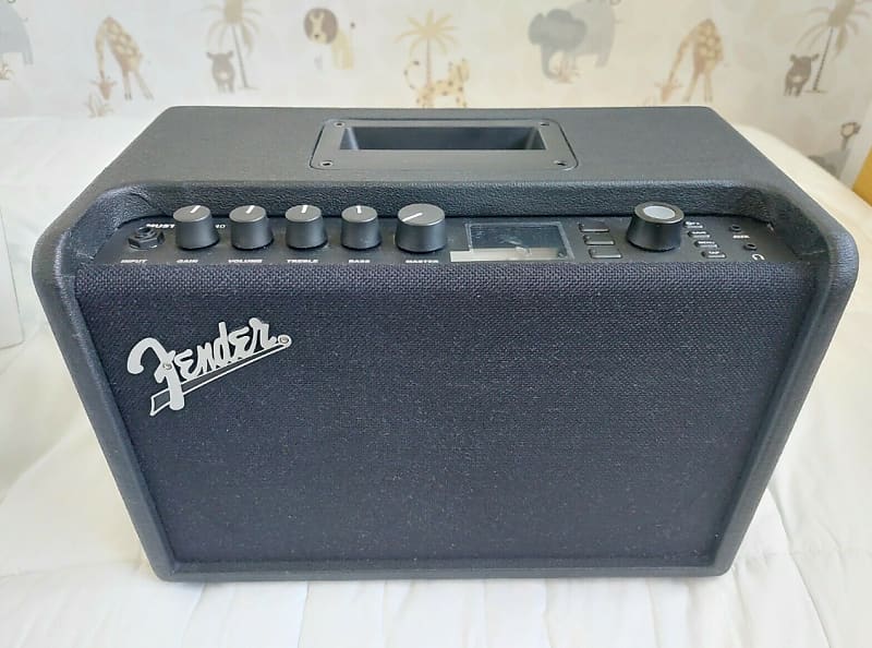 Fender Mustang GT40 40W Guitar Amplifier (Combo) | Reverb Czechia