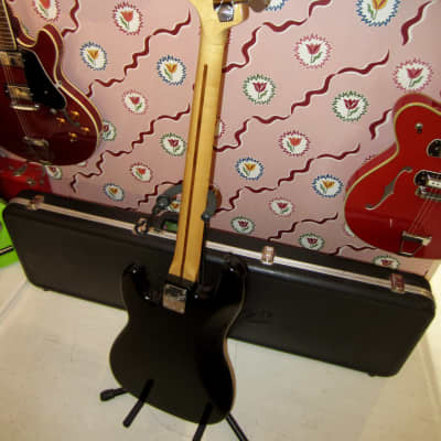 Fender Precision Bass 1983 - Black image 5