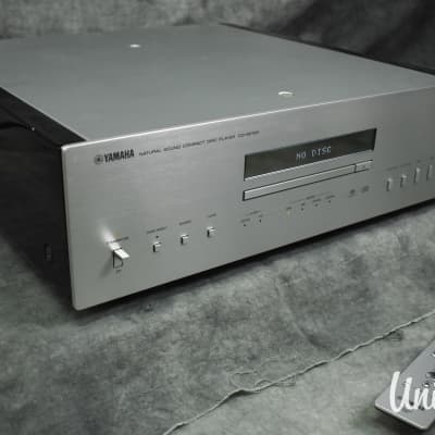 Yamaha CD-S2100 Super Audio SACD / CD Player in Very Good Condition image 1