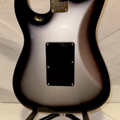 Fender American Ultra Luxe Stratocaster Floyd Rose HSS-Silverburst 2021 - Silverburst image 10