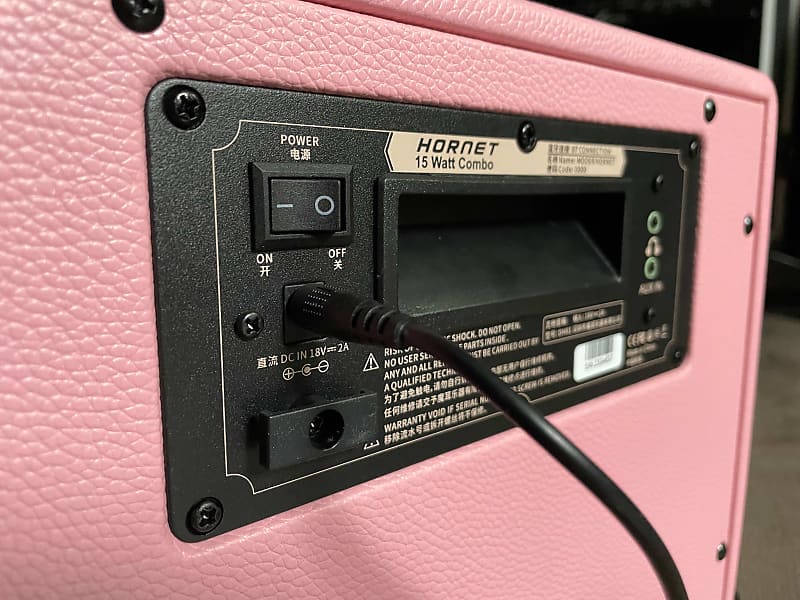 Mooer Hornet Pink 15-Watt Guitar Combo Amp | Reverb