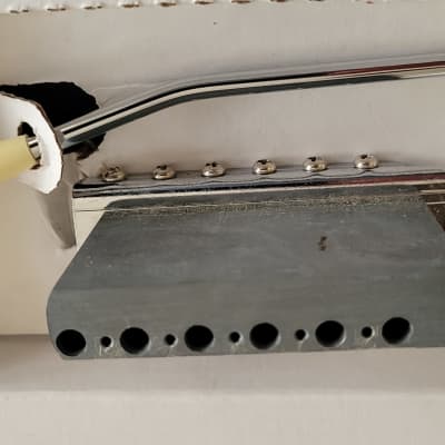 Fender MIJ Stratocaster trem assembly image 2