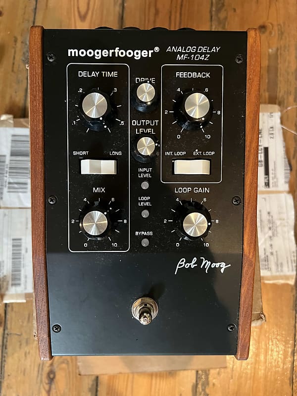 Moog Moogerfooger MF-104Z Analog Delay