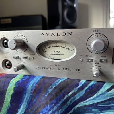 Avalon AD2022 Dual Channel Microphone Preamp w/ Avalon B2T PSU | 1 owner | FREE shipping image 3