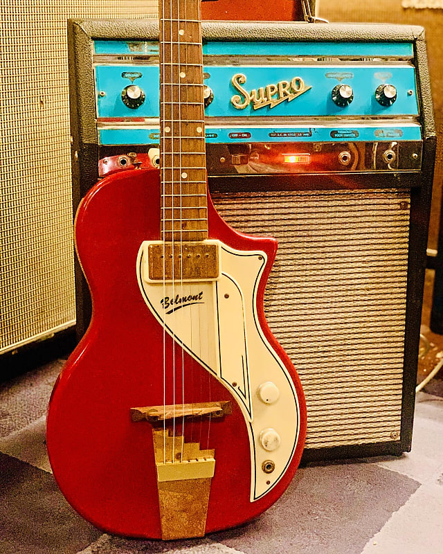 Supro Belmont 1957 - Red image 1