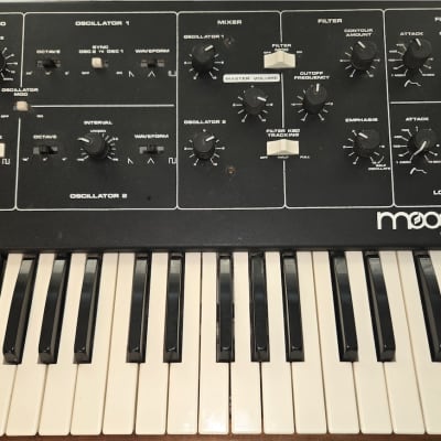 Moog Prodigy 32-Key Monophonic Analog Synthesizer 1979 - 1984 - Black