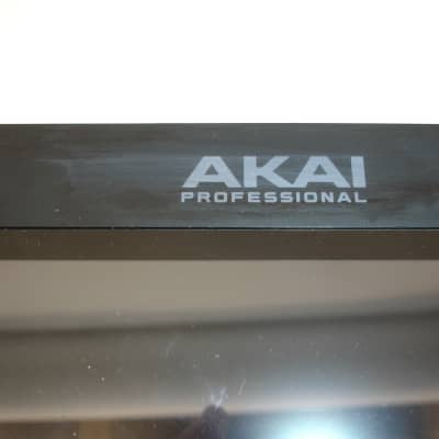 Akai Professional MPC Live II Standalone Sampler & Sequencer image 6