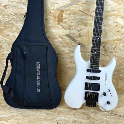 STEINBERGER GM 2S electric guitars