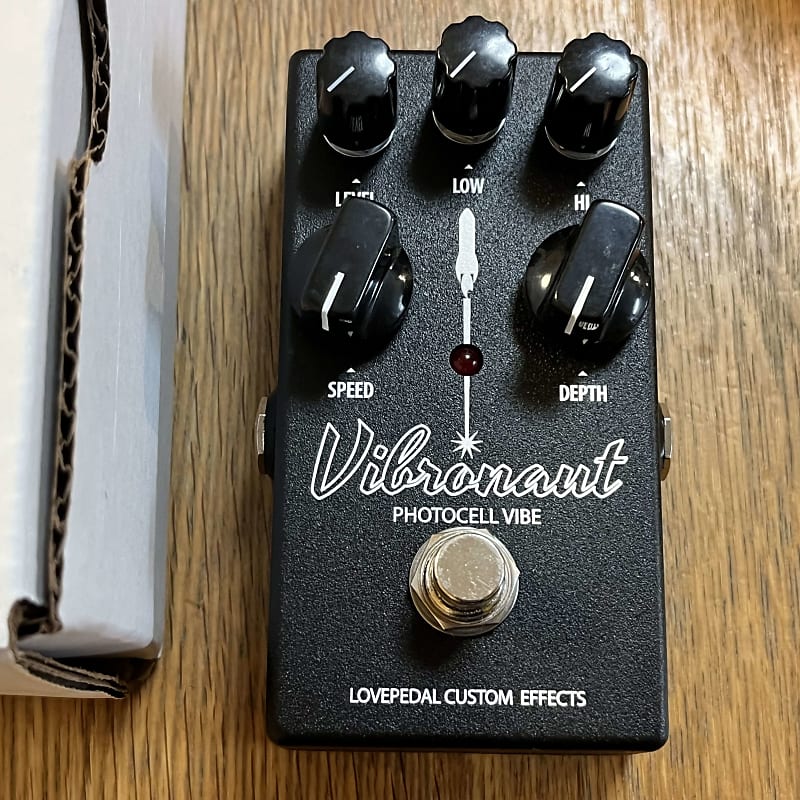 Lovepedal Vibronaut Photocell Vibe *free shipping