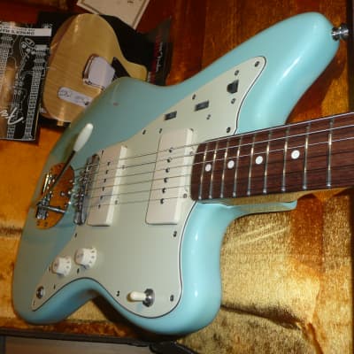 Fender American Vintage "Thin Skin" '62 Jazzmaster with Mastery Bridge image 4