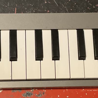 M-Audio Keystation Mini 32 MIDI Keyboard Controller | Reverb