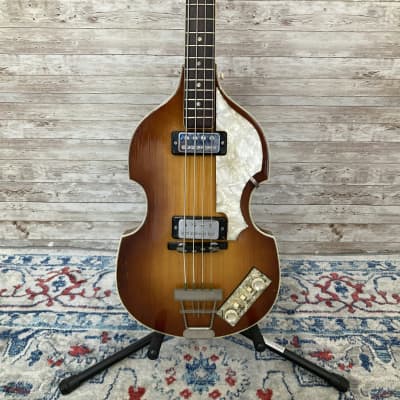 Hofner 500/1 Violin Bass 1963 - 1966