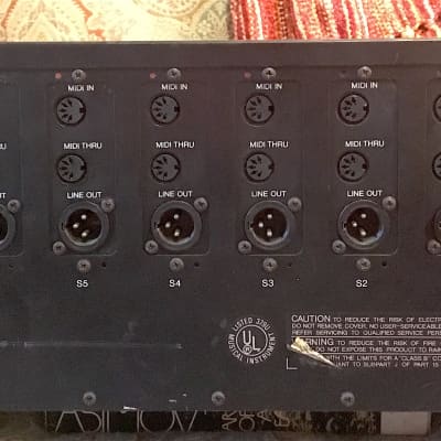 Yamaha TX816 - 8 DX7's in a rack - RECAPPED, NEW BATTERIES image 7