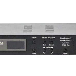 Roland M-GS64 サウンドエクスパンション 中古実働機 Roland M-GS64 サウンドエクスパンション 中古実働機