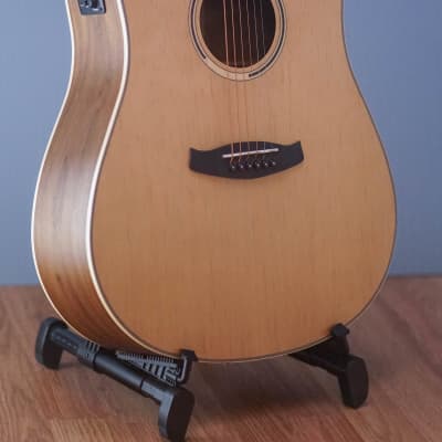 Tanglewood DBT D CE BW Discovery Dreadnought w/ Cutaway Natural image 3