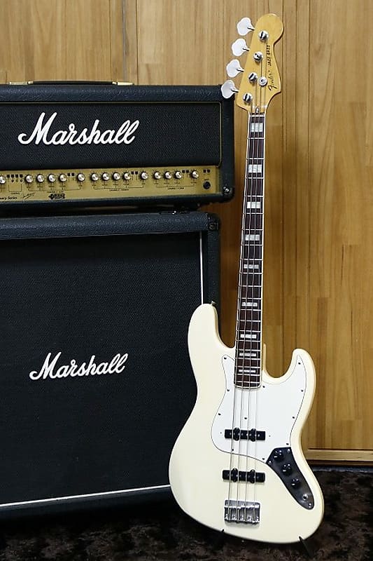 Rare Fender Japan '75 reissue Jazz Bass JB75-80 Vintage