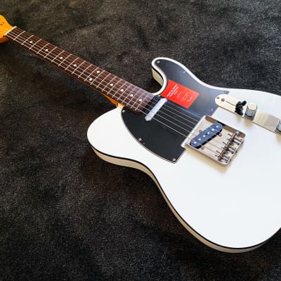 Fender Made in Japan Traditional ′60s Telecaster Custom RW  2019 - Arctic White - EXCELLENT condition + gig bag for sale