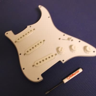 DiMarzio Loaded Area Pickguard For Fender Strat - WHITE image 1
