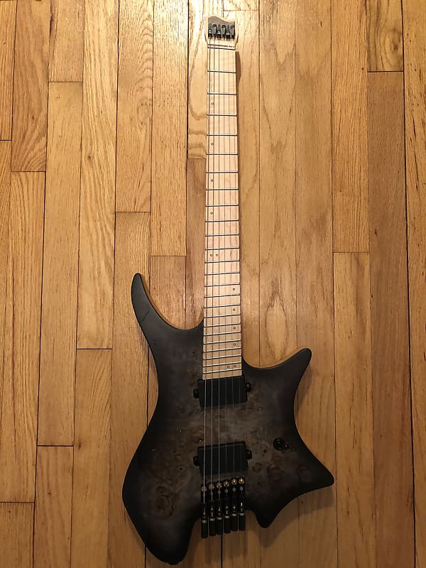 NK Headless Guitar, Strandberg-like bridge, luminous side