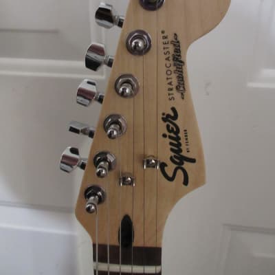 ~Cashified~  Fender Squier StratoCaster image 5