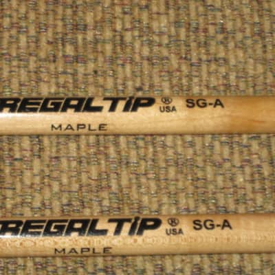 one pair (new old stock) near A+ condition Regal Tip SG-A maple wood / natural stain finish (with packaging) from 2000s / 2010s image 2