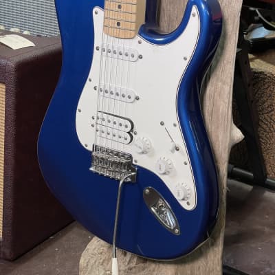 Fender Standard HSS Stratocaster with Maple Fretboard 2003 - Blue Agave image 4