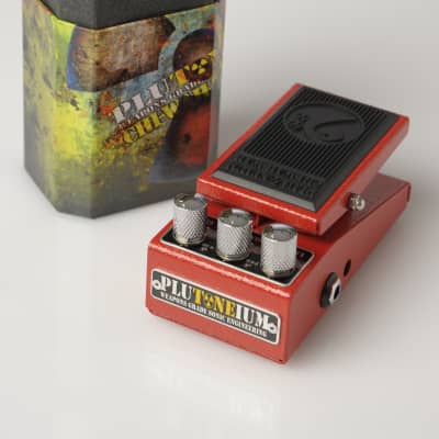 Plutoneium ChiWahWah for Bass Keyboards & Guitar V2 Red image 1