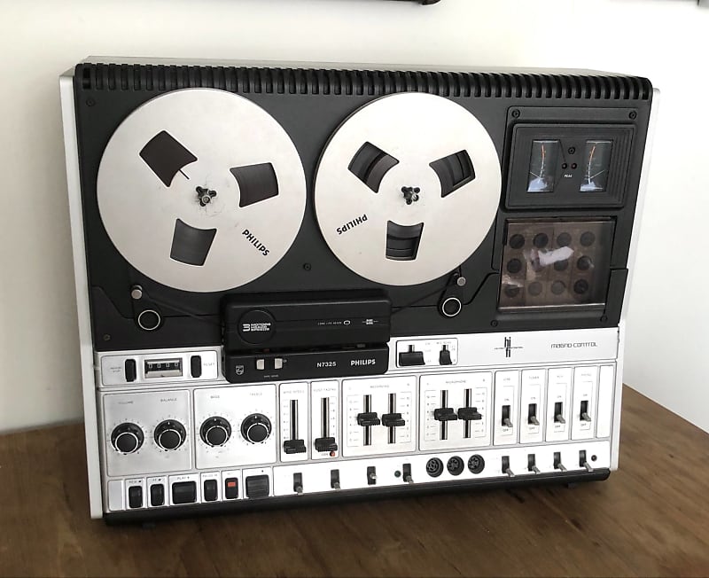 Vintage 1979 Philips N7325 A Reel to reel tape player/recorder,great item  			