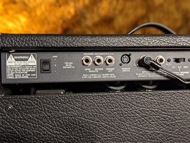 Peavey Ultra Tube 112 3 Channel Tube Amp with Footswitch