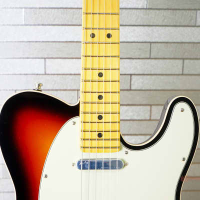 Fender American Ultra Telecaster with Maple Fretboard - Ultraburst image 3