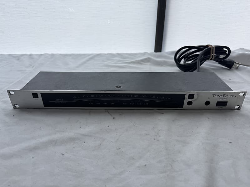 Korg ToneWorks DTR-2 Rack Mount Digital Tuner ~ Tested Works  			