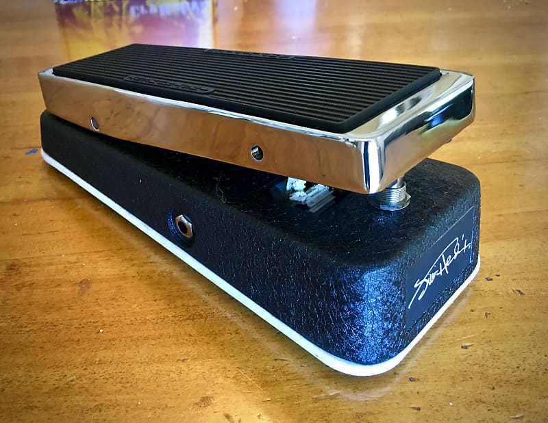 Dunlop JH-1B Jimi Hendrix Cry Baby Wah Black/Chrome
