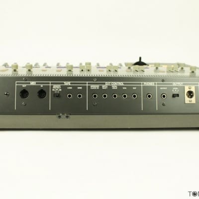 ROLAND JUPITER-6 Analog Keyboard Synthesizer RESTORED & Future-Proofed !! midi VINTAGE SYNTH DEALER image 9