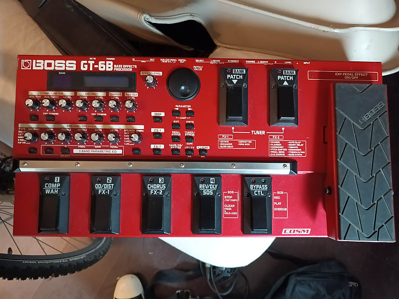 Boss GT- 6B Bass Effects Processor