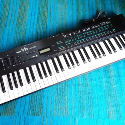 Buy used Yamaha V2 (DX11) FM Synthesizer - 80's Yamaha FM Synthesizer DX series - H179