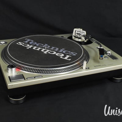 Technics SL-1200MK3D Silver Direct Drive DJ Turntable in Very Good