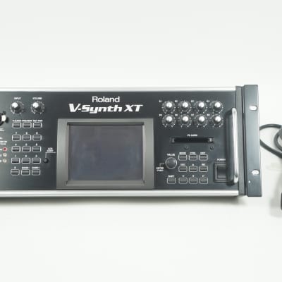 Roland V-Synth XT Ver2.0 Synthesizer Sampler Vocoder LA Synthesis VC-1 D-50 VC-2