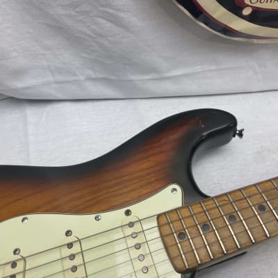 Fender USA Stratocaster Guitar with Case - changed saddles & electronics 1979 - 2-Color Sunburst / Maple neck image 4
