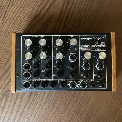 ギター mooger fooger cp-251
