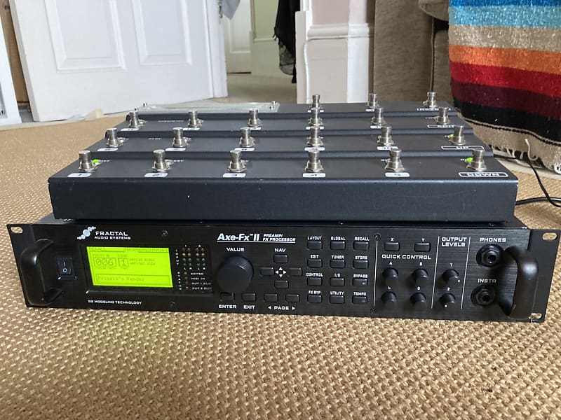 Fractal audio Axe FX 2 MK 1 and Fractal MFC 101 midi foot