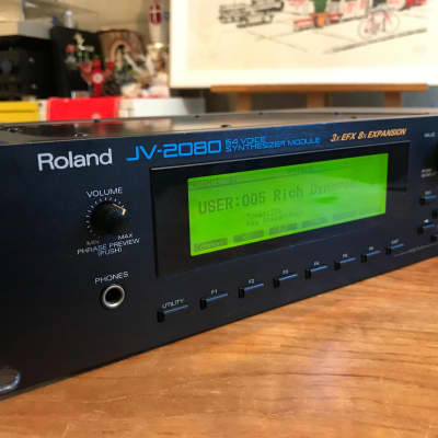 Roland JV-2080 64-Voice Synthesizer Module