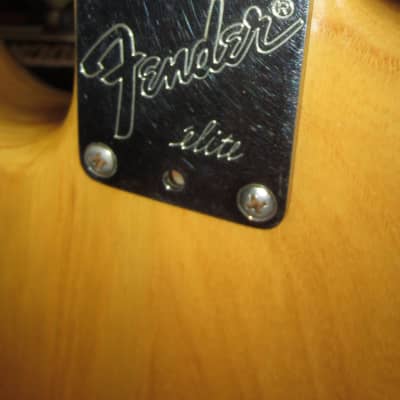 1983 Fender Elite Stratocaster Natural image 7
