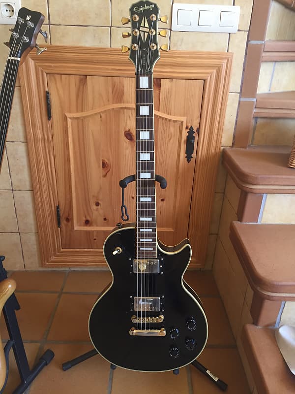 ギター Epiphone Les Paul Custom 1999 Epiphone Les Paul Custom White 1999 – Chicago Music Exchange