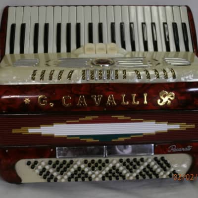 Vintage G. Cavalli 120 bass piano accordion 1970-1980 red and cream marble image 10