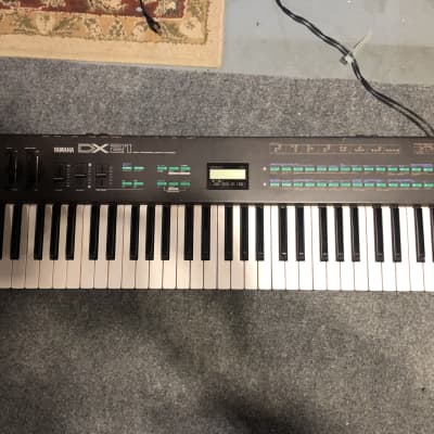 Buy used Yamaha DX21 Programmable Algorithm Synthesizer 1985 - Black
