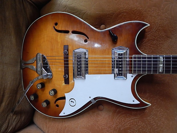Vintage 1968 Kay K-585 rare model double cut Kessel style w